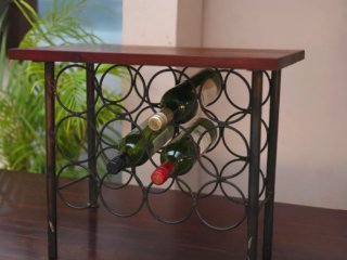 SMALL TROVE BOTTLE RACK 1